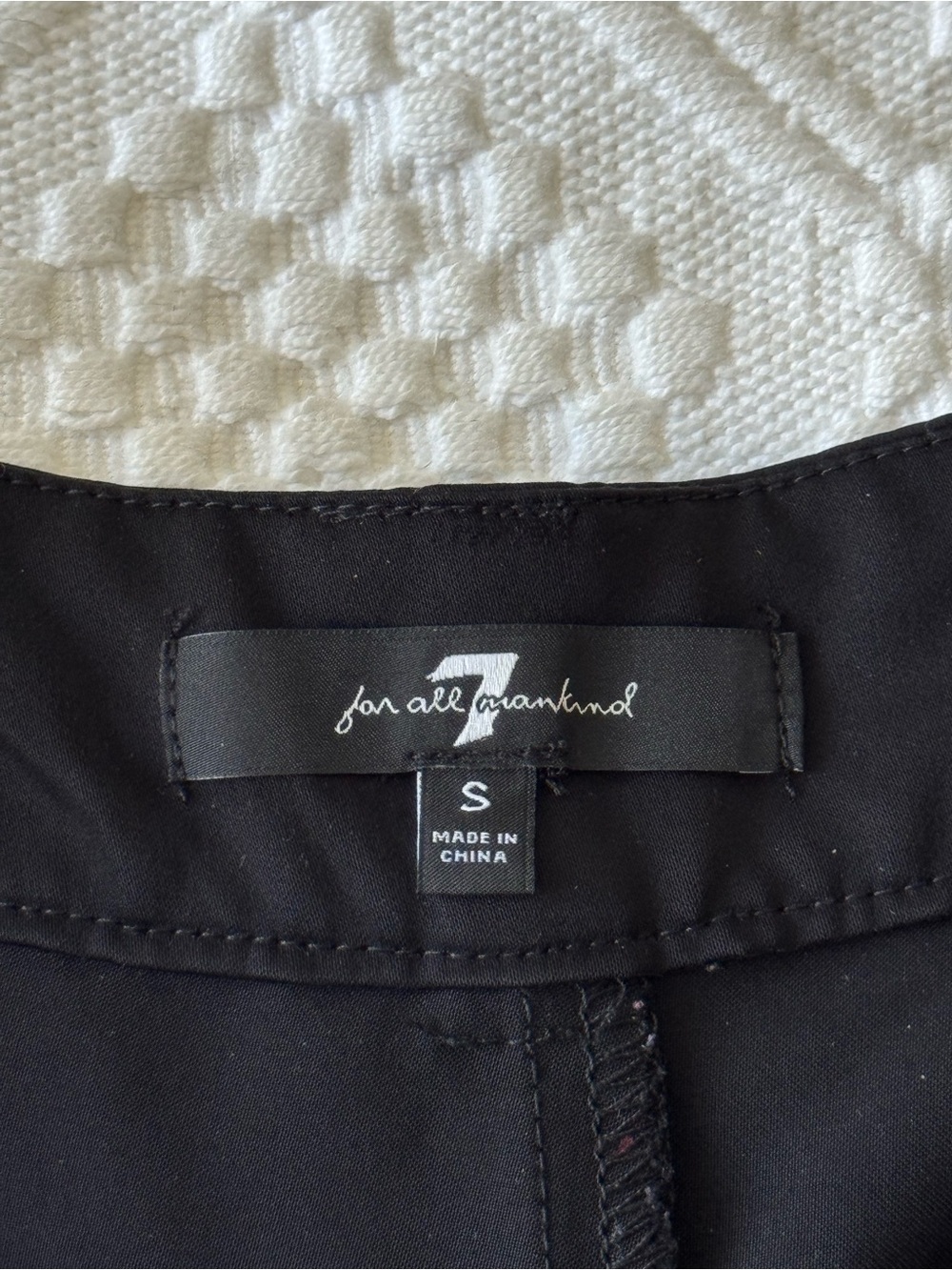 7 for all Mankind Black Wide-Leg Dress Pants with pleats pockets, rayon, Small - Picture 7 of 10